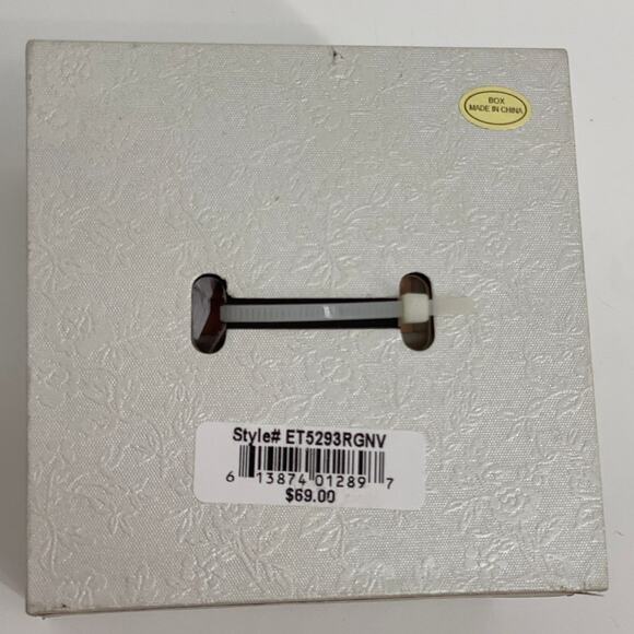 Ellen Tracy Quartz Blue Dial Ladies Analog Wrist Watch NEW - Picture 5 of 7